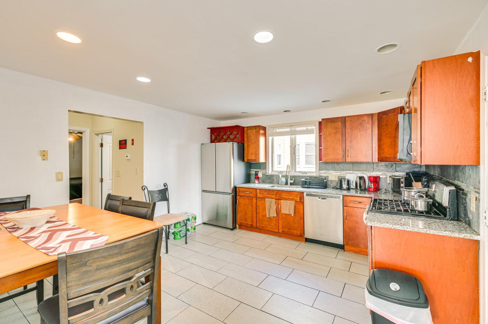 9 Mi To Dtwn Boston Cozy Malden Apartment מראה חיצוני תמונה